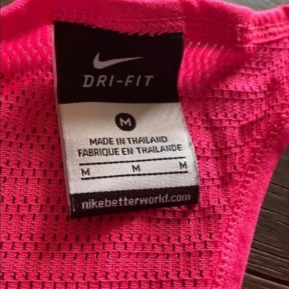 Nike Dry Fit Hot Pink Workout Tank Size M
